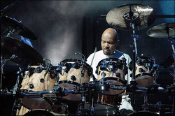 Chester Thompson Trio